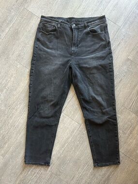 AE Black Mom Jeans